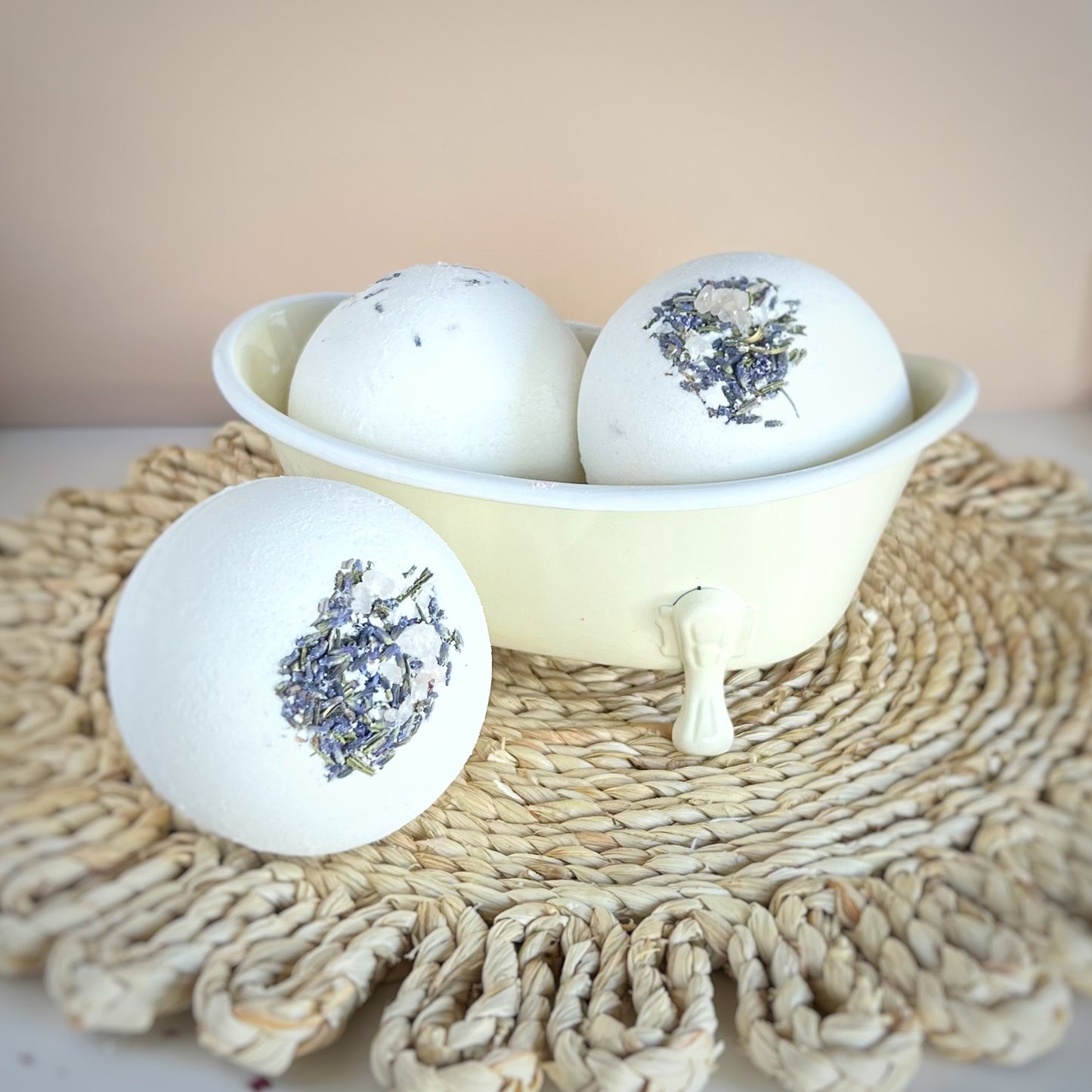 Lavender Bath Bomb Large